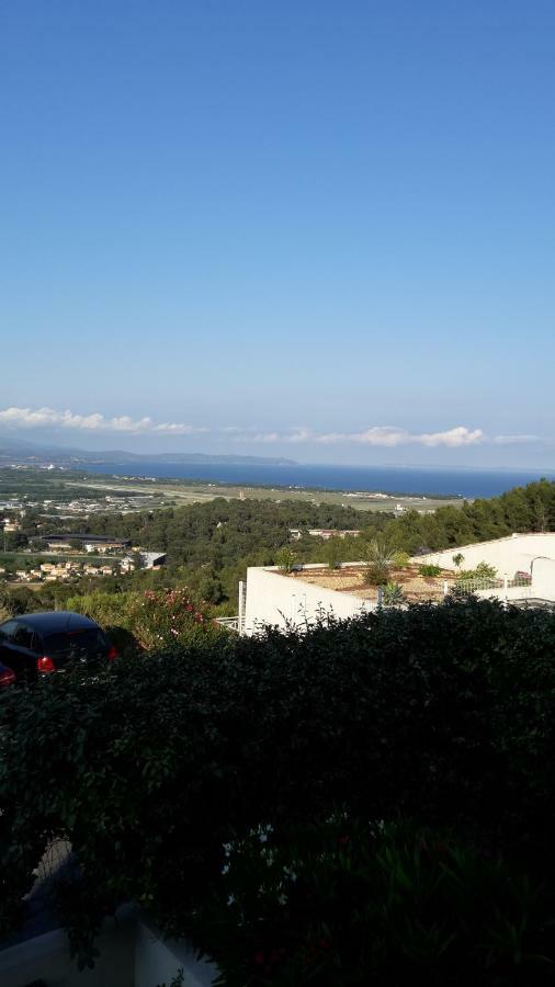 Hyeres Costebelle公寓 外观 照片